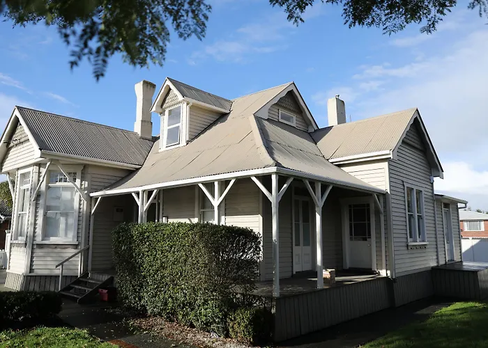 All Vacation Rentals Regent Residential Villa