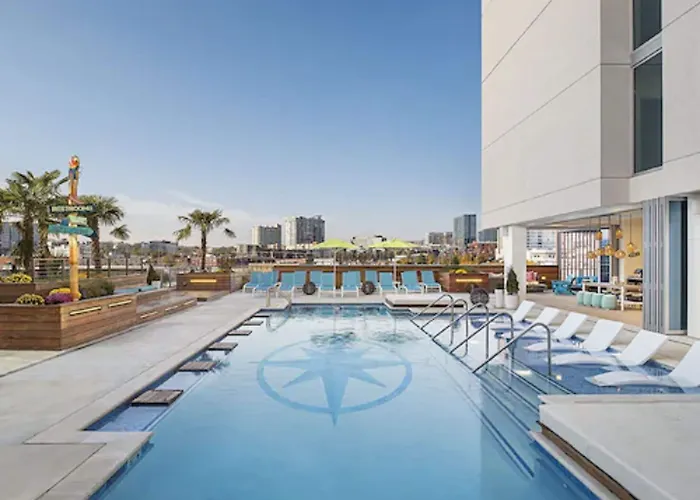 Airport Hotel: Margaritaville Hotel Nashville