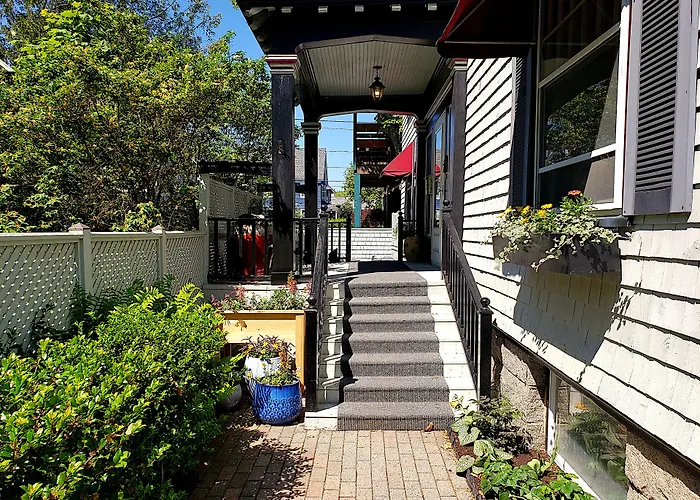 B&B only: Hearthside Inn