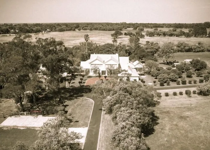 All Vacation Rentals Fairlawn Estate
