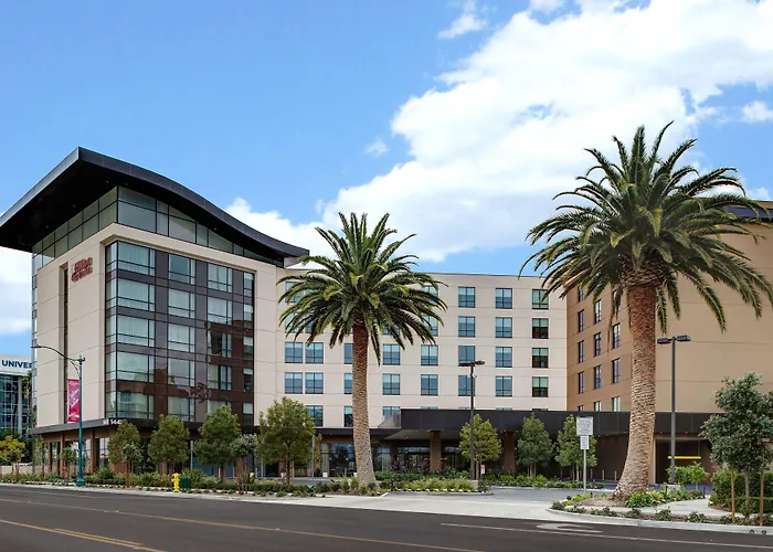 Hilton Garden Inn Resort