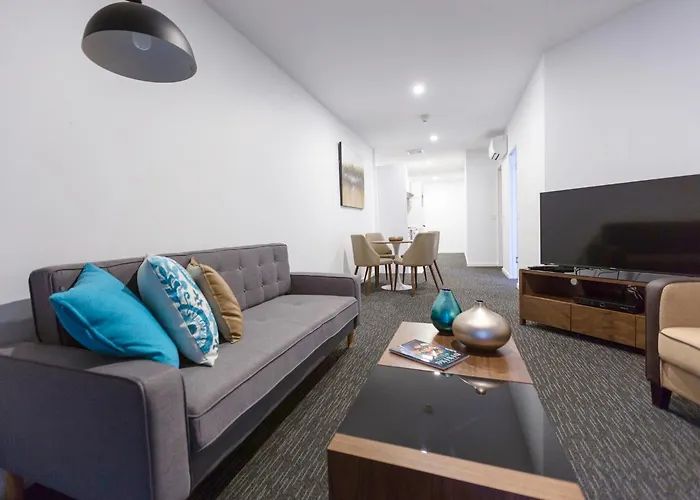 Pet Friendly hotel: The Palms Apartments