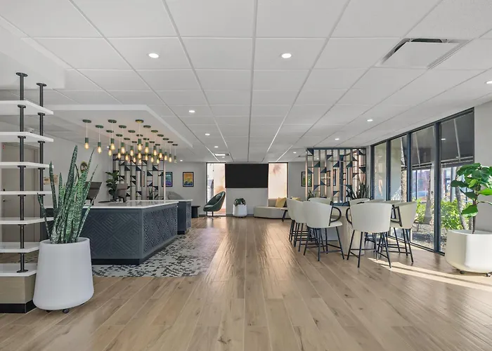 B&B Orlando International Drive Near Universal - Newly Renovated!