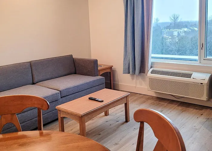 Resort: Living Stone Golf Resort