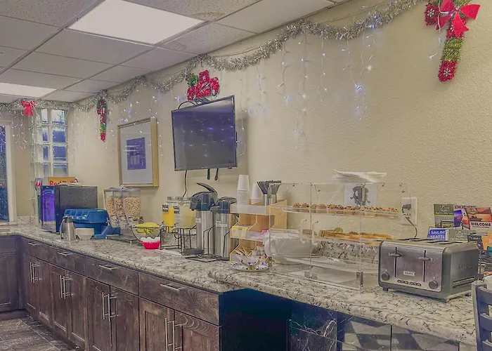 Americas Inn & Suite