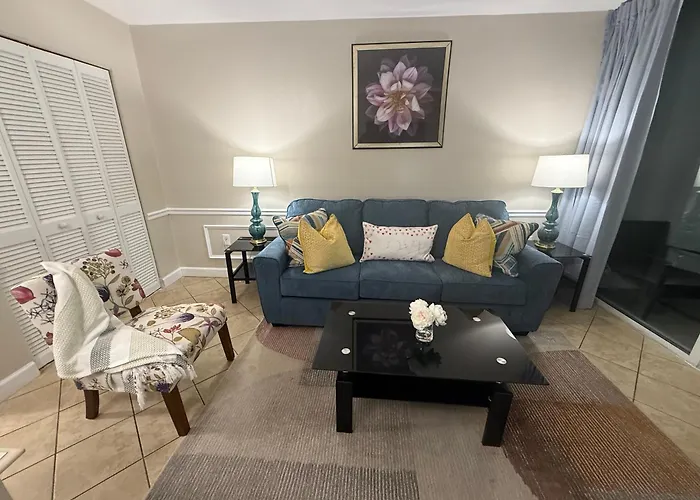 4 star hotel: Camelot By The Sea Ocean Front Condo