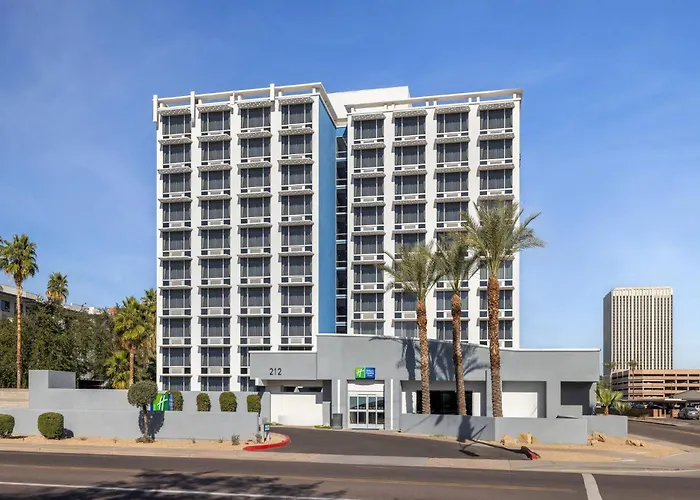 Holiday Inn Express & Suites Phoenix - Midtown, An Ihg
