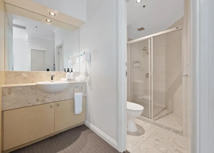 Clarion Suites Gateway
