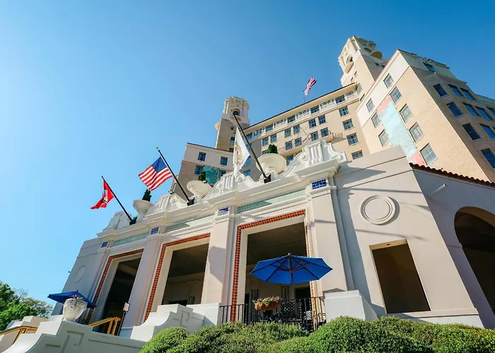 Arlington Resort Hotel&Spa