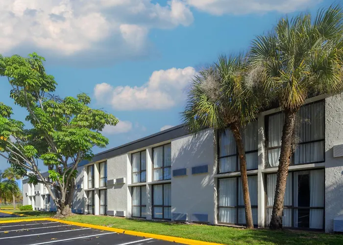B&B Orlando International Drive Near Universal - Newly Renovated!