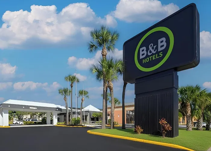 B&B Orlando International Drive Near Universal - Newly Renovated!