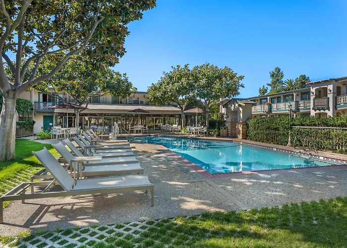  Best Western Plus Santa Barbara