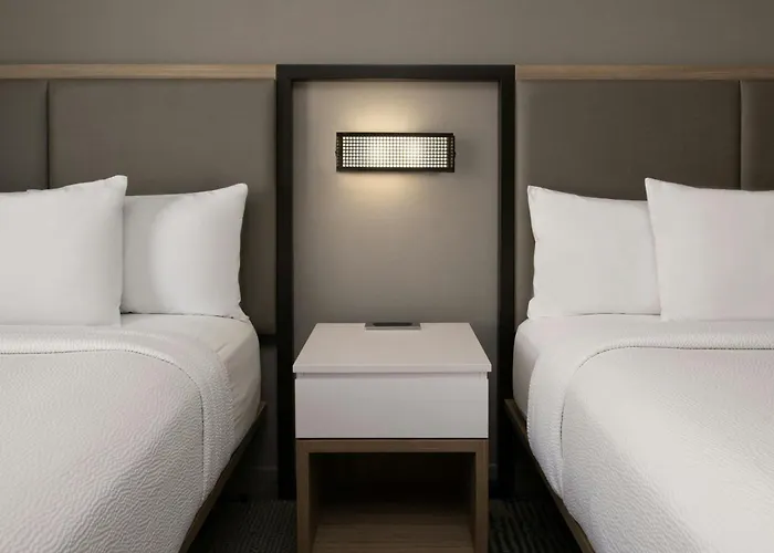 Springhill Suites By Marriott New Orleans Warehouse Arts District