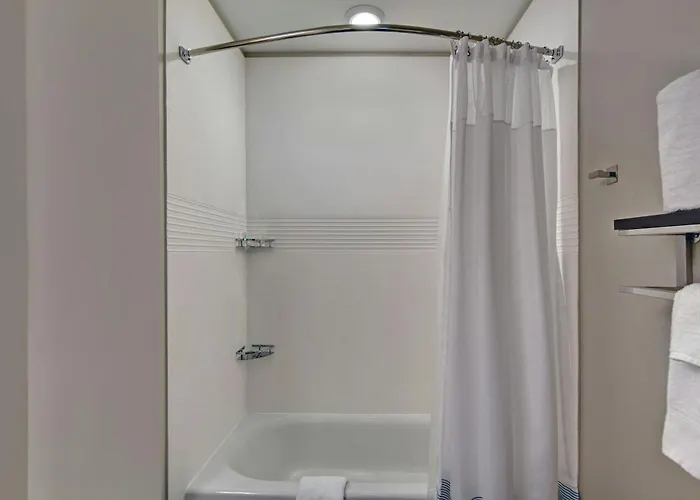 Hotel with view: Towneplace Suites By Marriott Jacksonville East