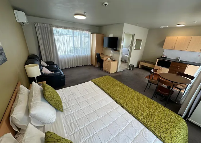 Centrepoint On Colombo