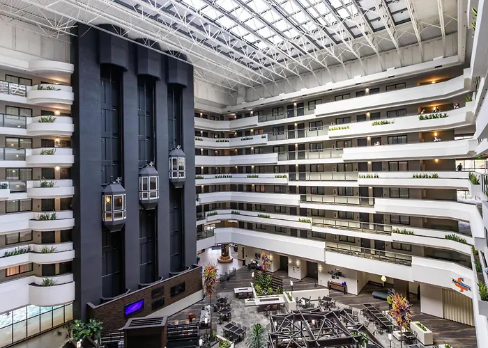 Embassy Suites - International Airport/North