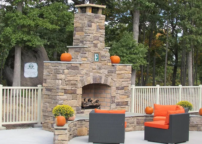 Embassy Suites By Hilton Charlotte Concord Golf Resort & Spa