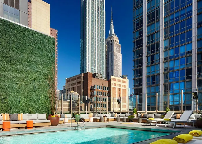 Hotel cerca del colegio: Royalton Park Avenue
