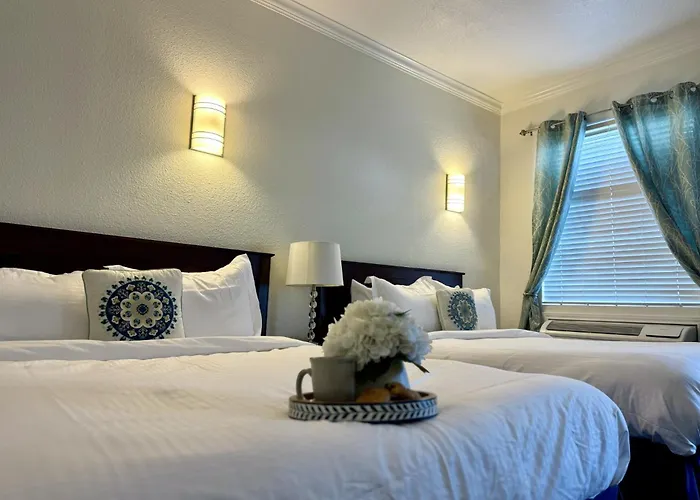 Athens Hotel & Suites