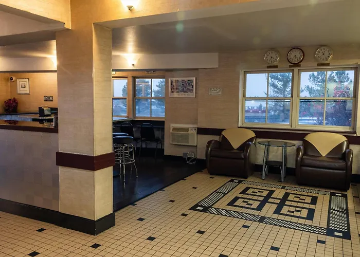 Kings House Motor Hotel