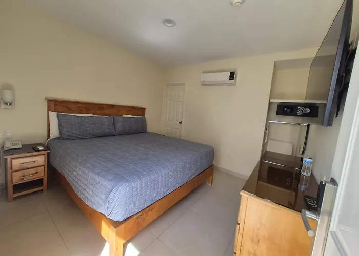 Hotel Baja
