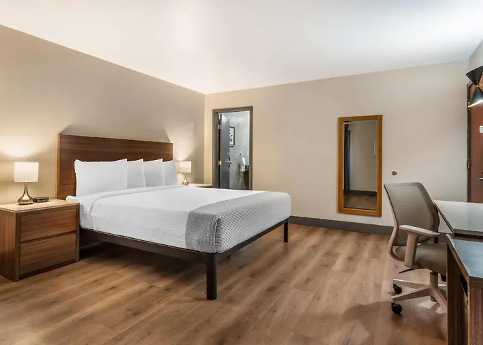 La Luna Inn, An Ascend Collection Hotel