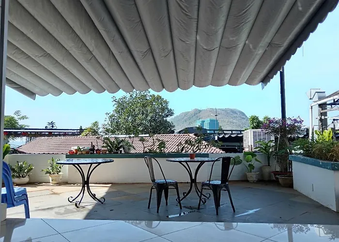 Bai Truoc Hotel