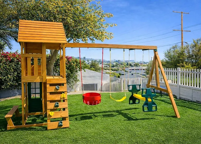 Aluguéis de temporada: Casa Pacifica - Bbq, Firepit, Walk To Tons Of Fun Places