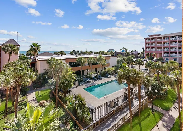 Cheap hotel: Clarion Pointe Galveston - Beachfront