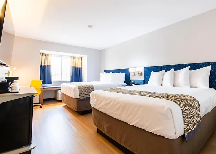 Microtel Inn & Suites By Wyndham London