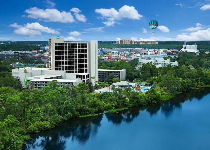 Wyndham - Disney Springs Area