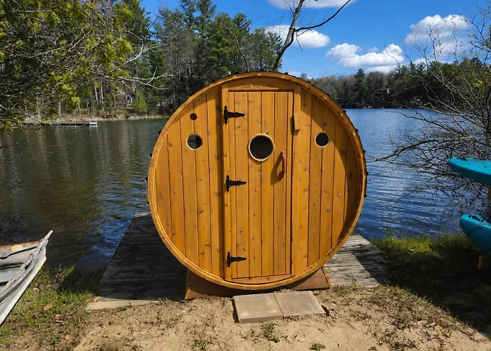 Scenic Spider Lake Beach Resort Pontoon Rentals