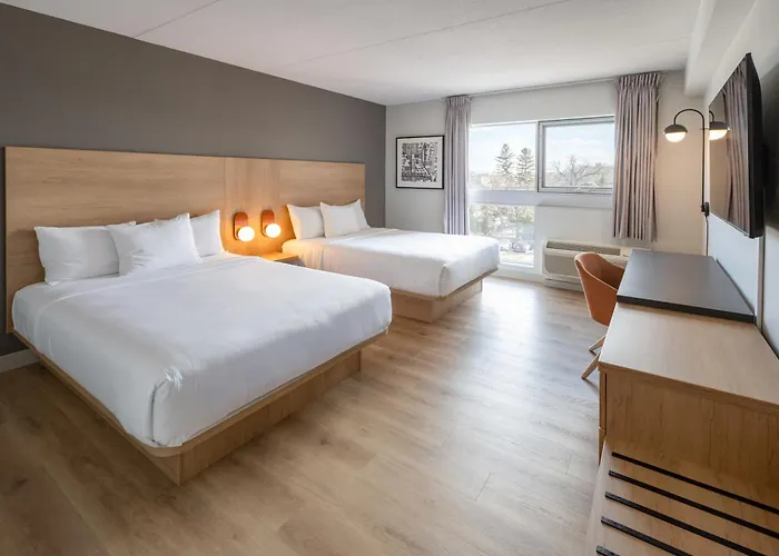 Norwood Hotel