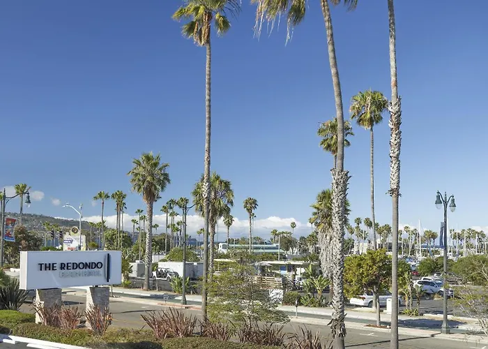 Redondo Beach Hotel, Tapestry Collection By Hilton