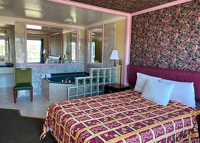 Downbeach Inn