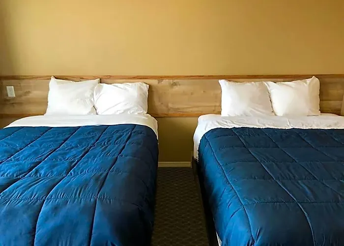 Voyageur Motel