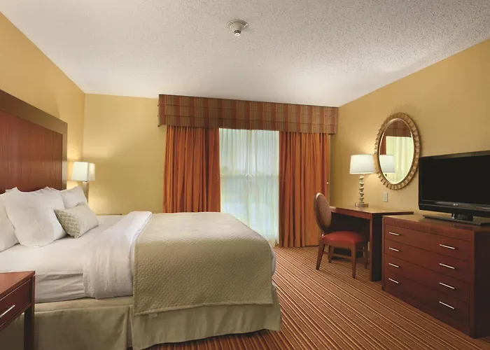 Embassy Suites - & Conference Center