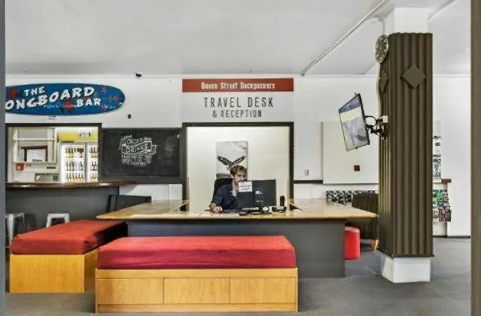 Queen Street Backpackers