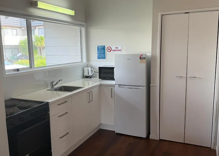 Takapuna Motor Lodge
