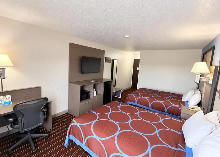 Super 8 By Wyndham