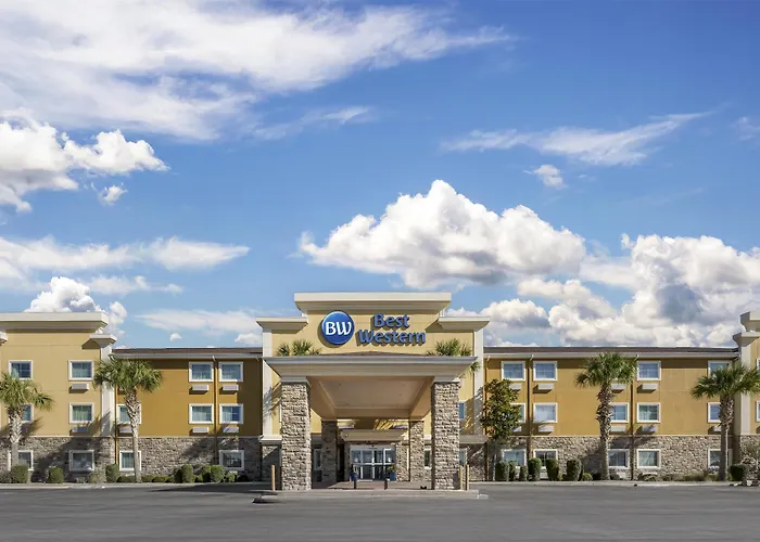 Best Western North Bryant Inn