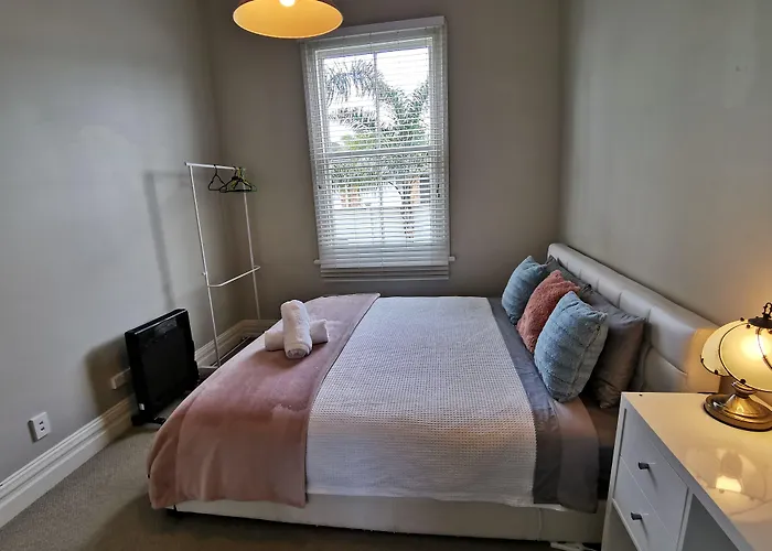 All Vacation Rentals Regent Residential Villa