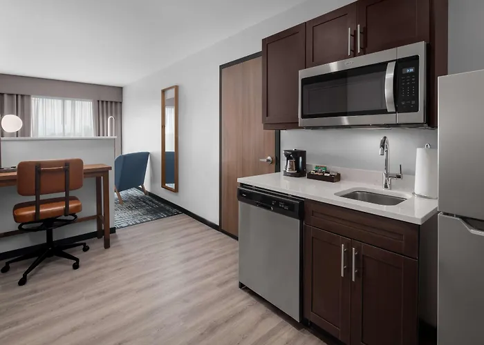 Homewood Suites By Hilton Charlotte Uptown First Ward