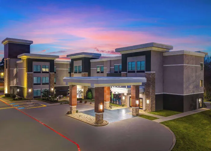 Trip to College La Quinta By Wyndham Tyler - University Area
