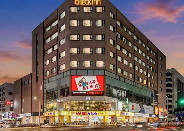 雀客旅館台中來來