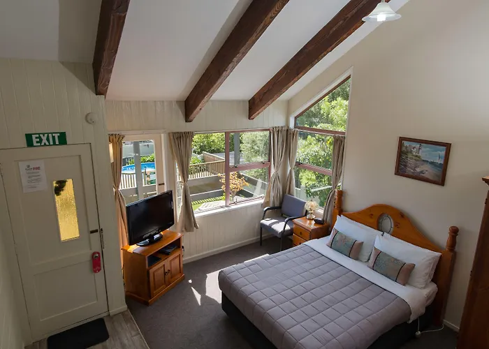 Howick Motor Lodge
