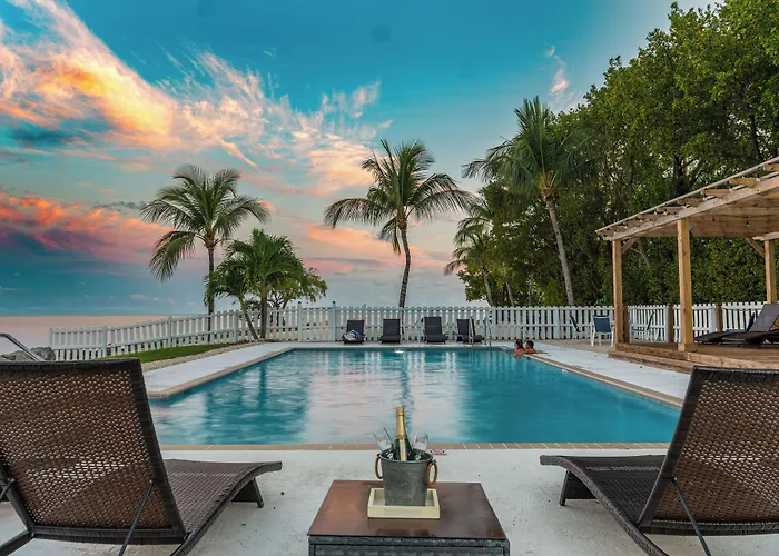 Seascape Resort & Marina