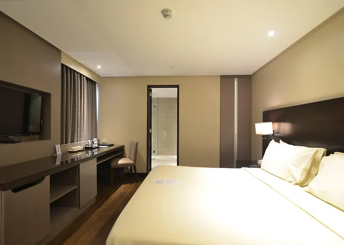 Pearl Garden Hotel