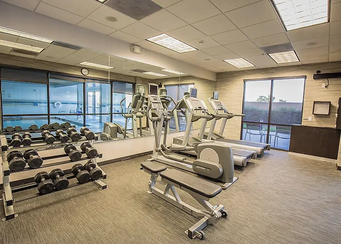 Courtyard By Marriott Merced