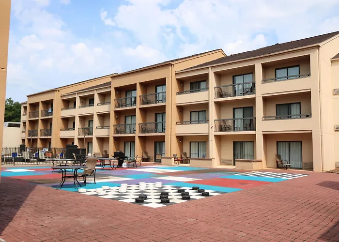 Cheap hotels Baymont By Wyndham Columbia Northwest